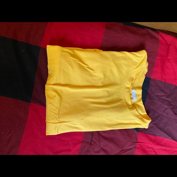 T-shirts - Picture 2 of 3